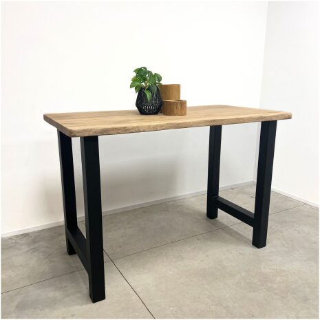 Boomstam Bartafel eikenhout en zwart staal