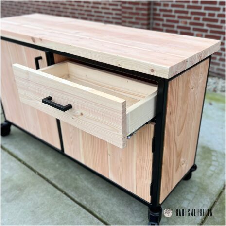 Douglas tuinkast met stalen frame en lade