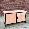 Douglas tuinkast met stalen frame op wielen Douglas tuinkast met stalen frame op wielen