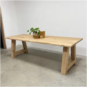 boomstam eettafel eiken met A poot