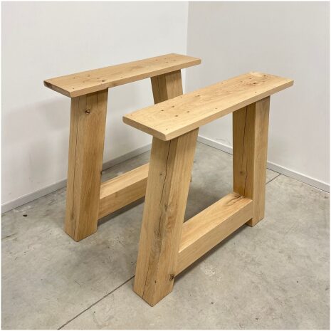 moderne Eikenhouten A-poot onderstel voor een eettafel