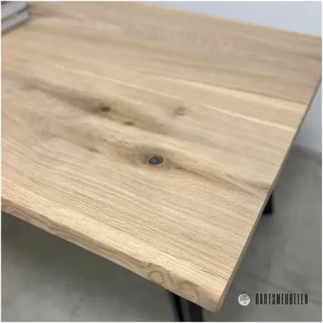 Boomstamtafel met design poot 4x4 blad details