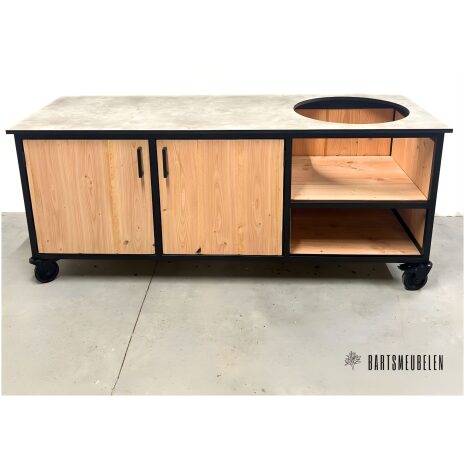 Buitenkeuken met opbergkast en HPL blad Beige