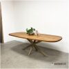 Deens ovaal tafel met beige matrix poot Cheery