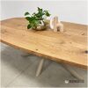 Eettafel Deens ovaal met beige matrix poot Cheery