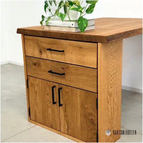 Eikenhouten keukentafel Oslo met ladekast