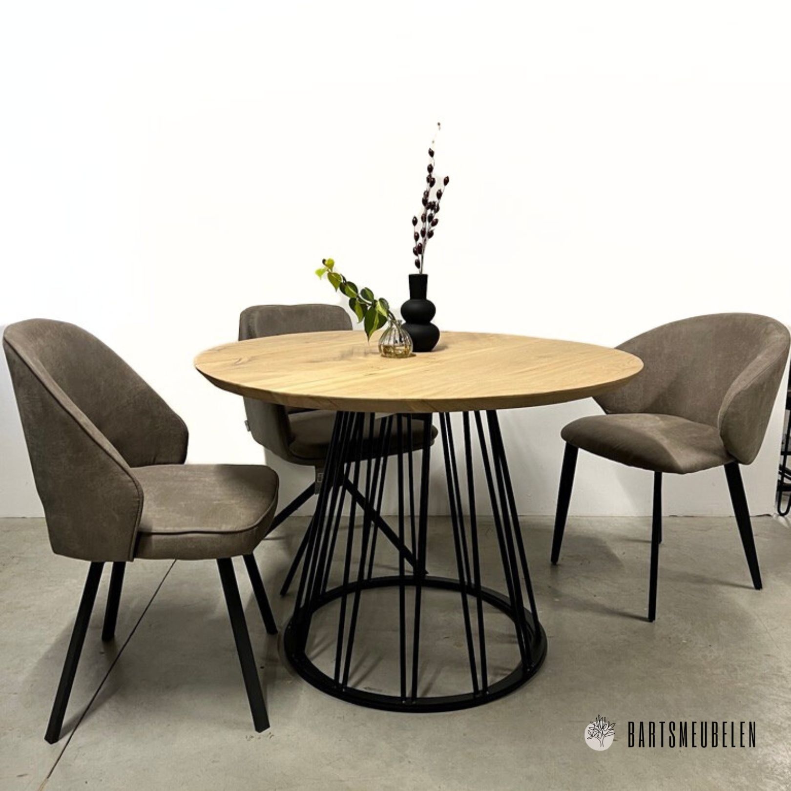 ronde eettafel eiken met ronde poot ronde eettafel eiken met ronde poot