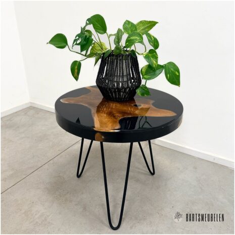 Ronde bijzet tafeltje teak Epoxy zwart (P)