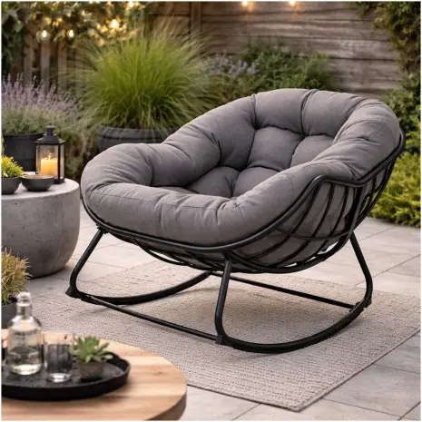 loung schommelstoel grijs cozy in de tuin