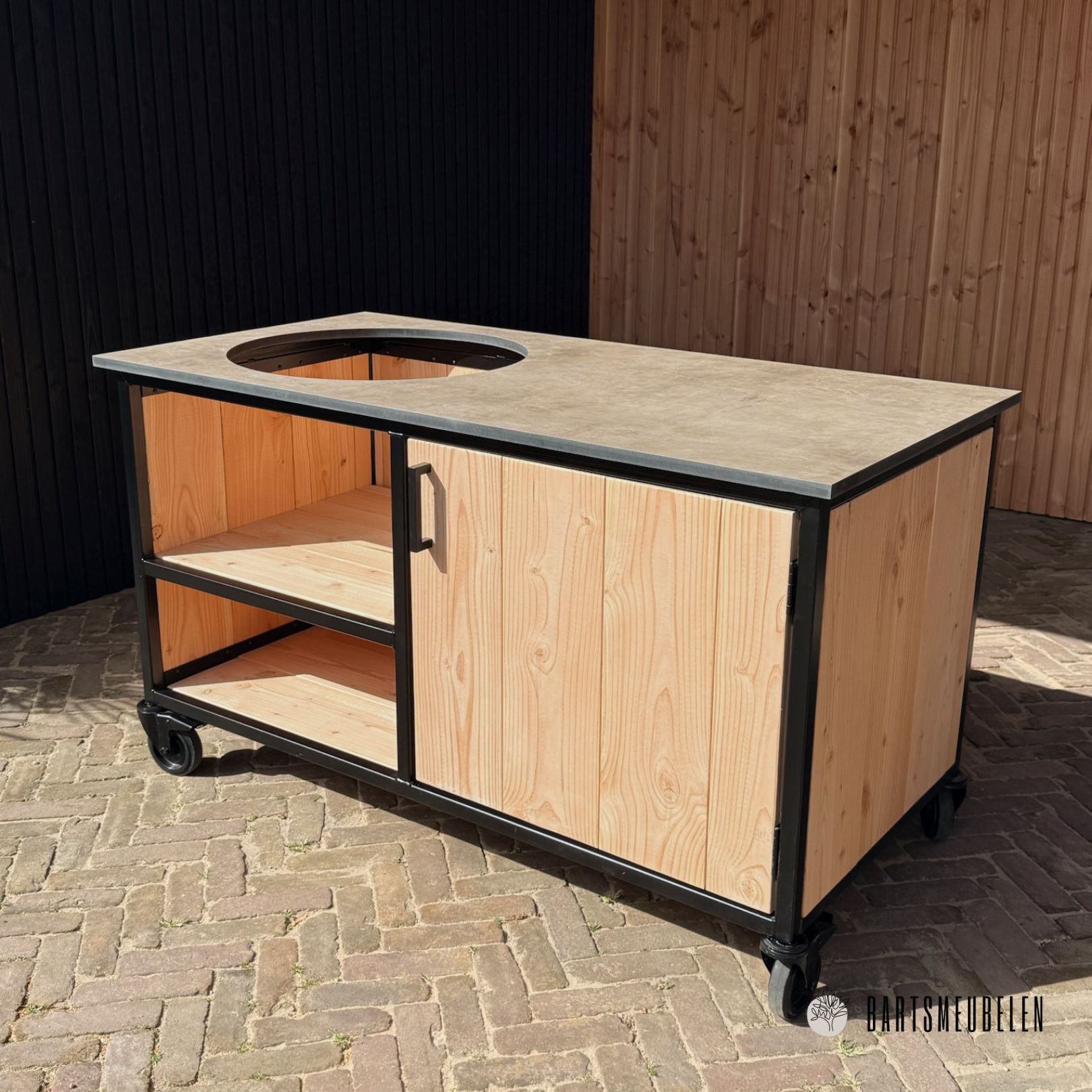 Buitenkeuken met opbergkast 150 cm HPL blad taupe Buitenkeuken met opbergkast 150 cm HPL blad taupe