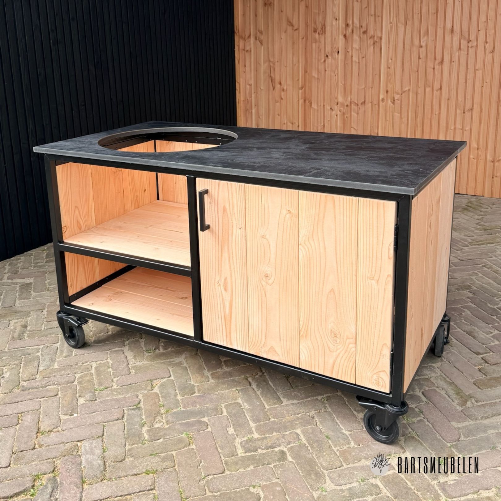 Buitenkeuken met opbergkast 150 cm HPL blad zwart Buitenkeuken met opbergkast 150 cm HPL blad zwart