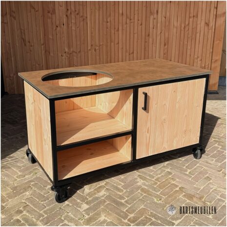 Luxe buitenkeuken met HPL koper werkblad voor de kamado