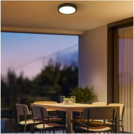 Moderne zwarte plafondlamp buiten ARGOLIS