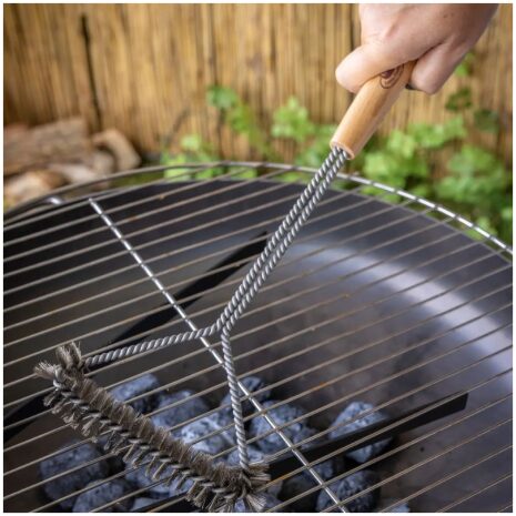 barbecueborstel met handvat