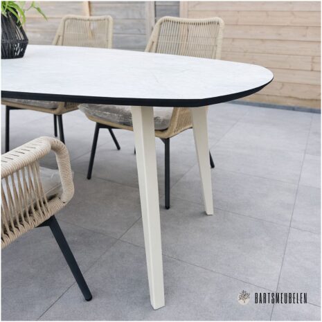 Tuintafel wit met witte poten