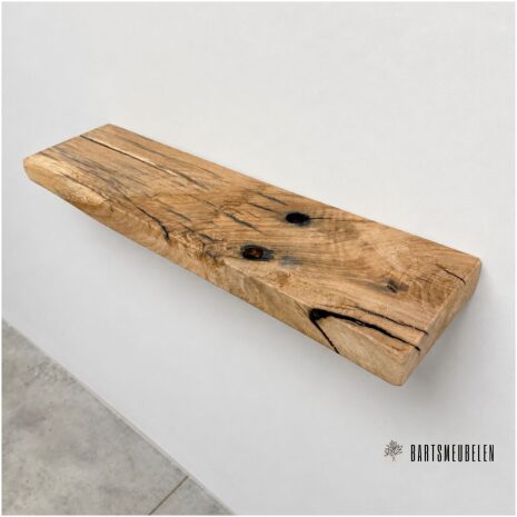 Wandplank van rustiek eiken WP-010