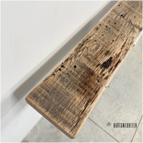oud eiken wandplank rsutiek 100 cm WP-018